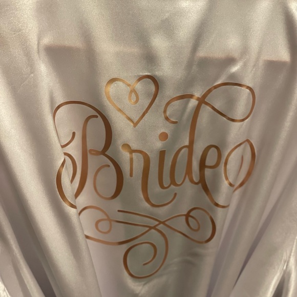 Bride Robe (L/XL) - Picture 5 of 6